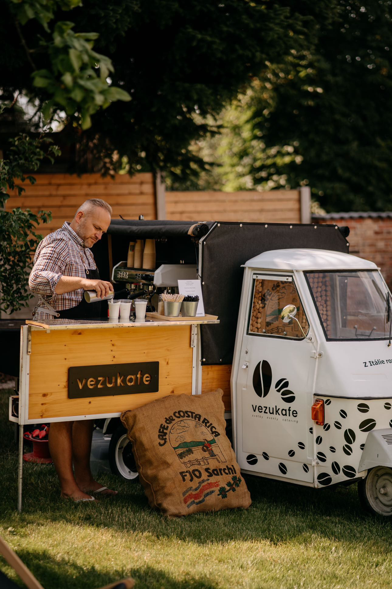 VEZUKAFE coffee bar Luigi na akci